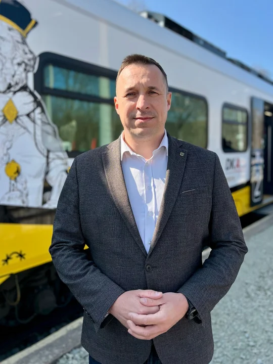 Dolnośląska kolej nabiera rozpędu. Rekordy i inwestycje zmieniają region