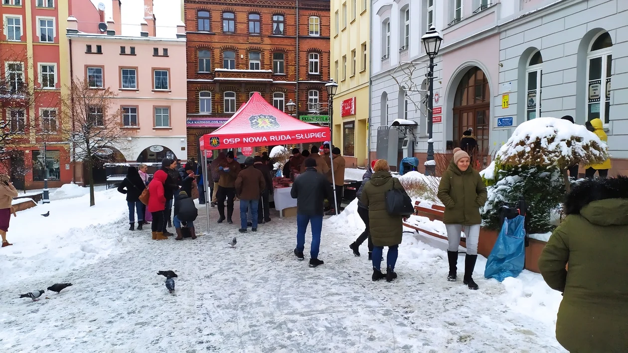 Świętowali w noworudzkim rynku