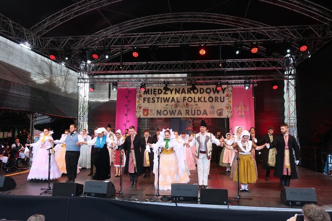 Nowa Ruda. Finał 30. Międzynarodowego Festiwalu Folkloru