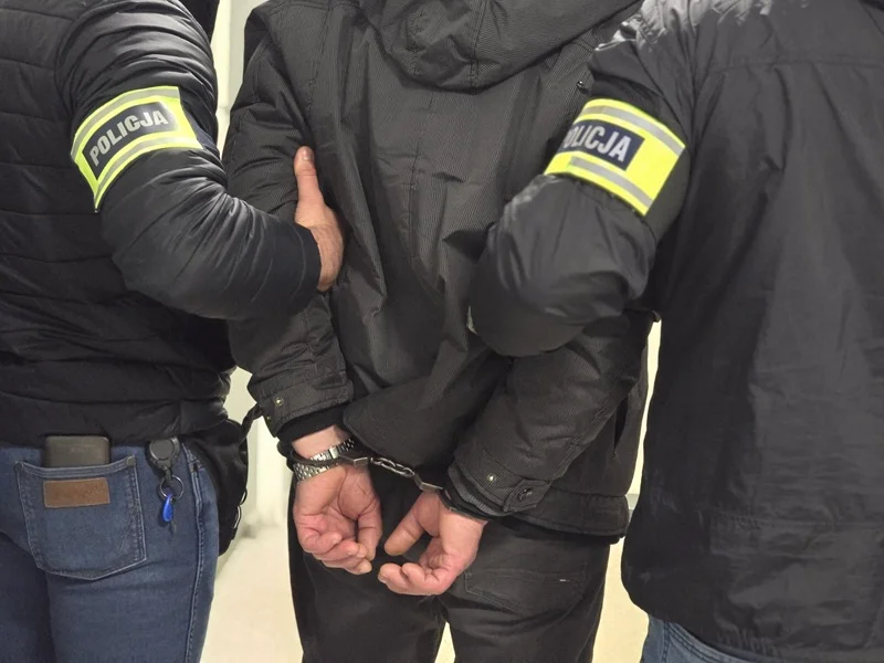 Ukrywał się przed więzieniem, wpadł o świcie. Ząbkowiccy kryminalni znów skuteczni