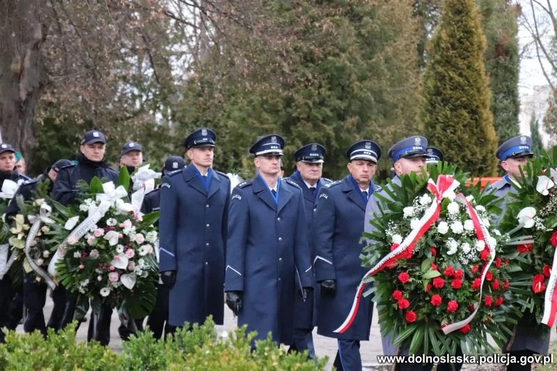 Odbył się pogrzeb młodej policjantki, która zginęła w tragicznym wypadku na krajowej ósemce