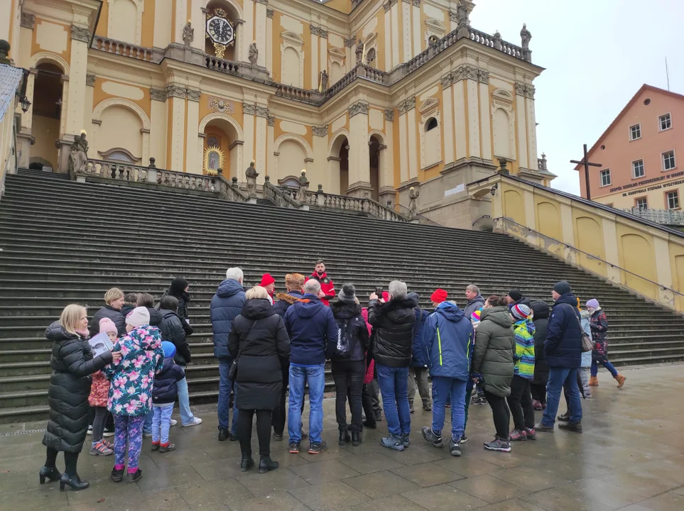 Międzynarodowy Dzień Przewodnika. Zwiedzanie Wambierzyc