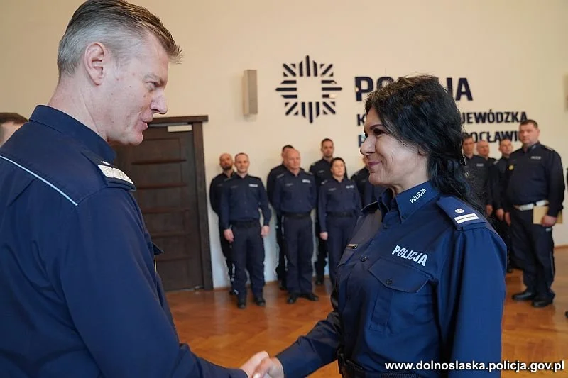 Powiat Kłodzki. Dwie policjantki z promesą od komendanta wojewódzkiego - Zdjęcie główne