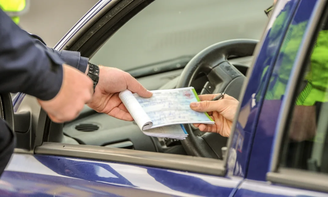 Powiat kłodzki. Policjanci wystawili 51 mandatów w jeden dzień - Zdjęcie główne