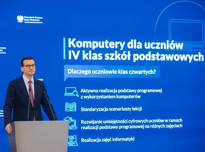 Premier obiecał darmowe laptopy dla uczniów. Czy to oficjalny start kampanii wyborczej? - Zdjęcie główne