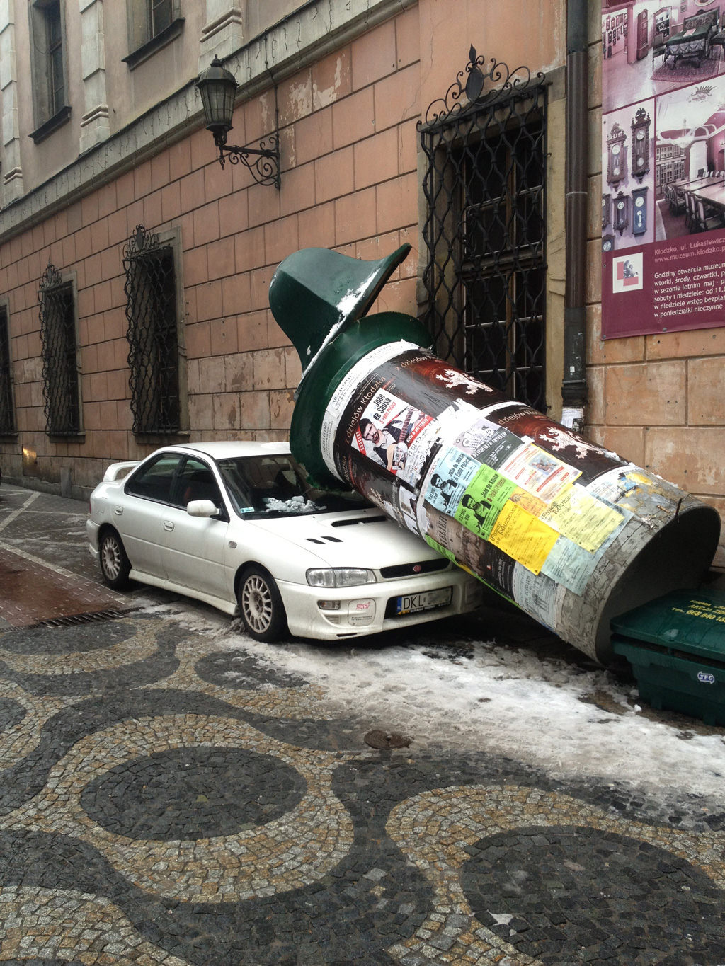 Niecodziennie przed Muzeum - Zdjęcie główne