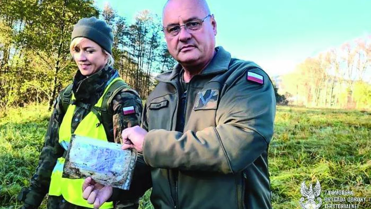 Stronie Śląskie. Cenna zguba trafiła do starostwa - Zdjęcie główne