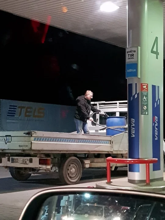 Inwazja na stacje benzynowe w Kłodzku [aktualizacja] - Zdjęcie główne