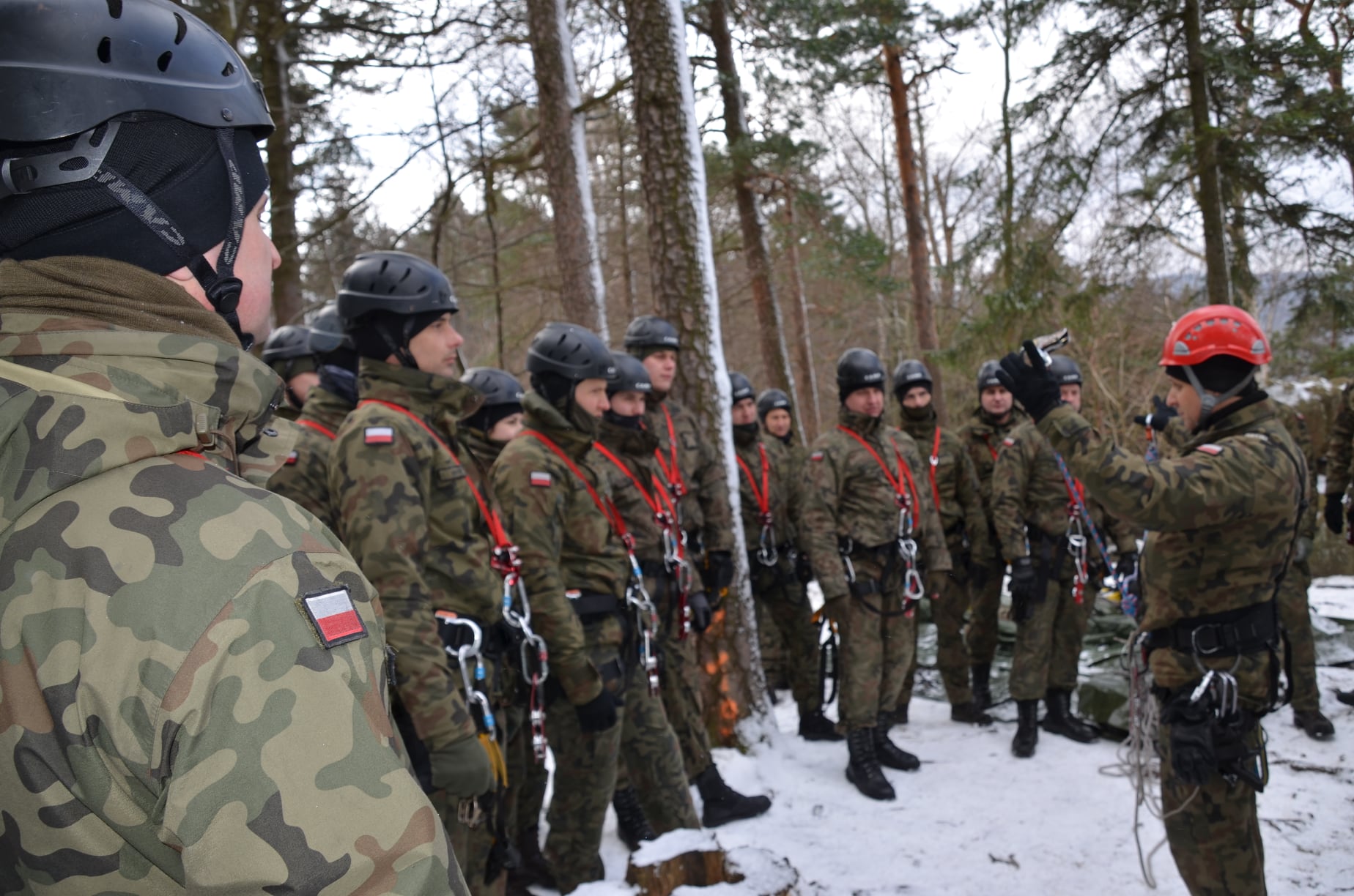Duszniki-Zdrój: Żołnierze przez kilka dni intensywnie szkolili się ze wspinaczki 