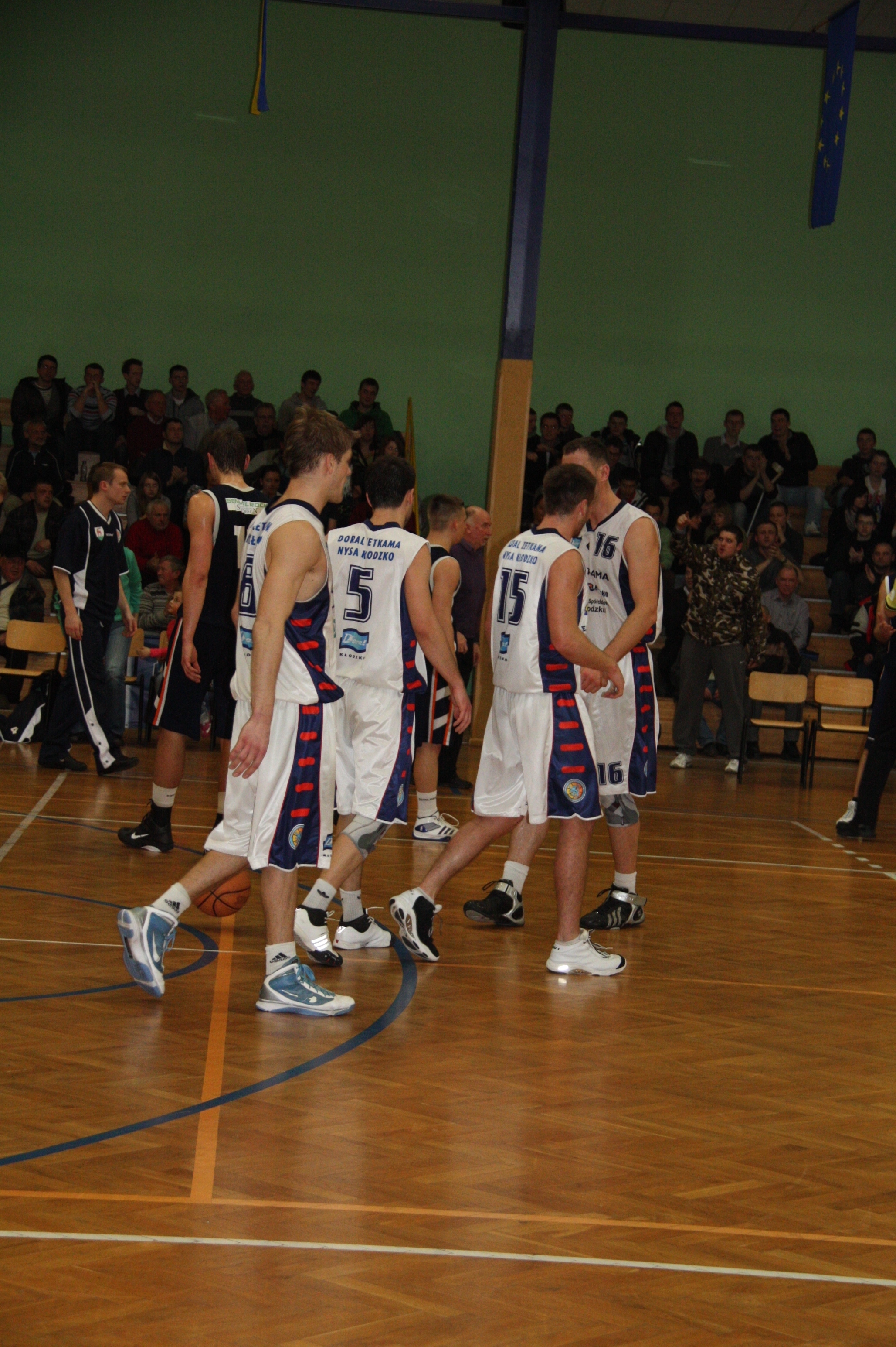 Koszykarskie ABC play off - Zdjęcie główne