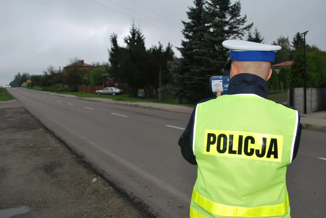 Gmina Kłodzko. 111 km/h na liczniku, 2 tys. złotych mniej w portfelu - Zdjęcie główne