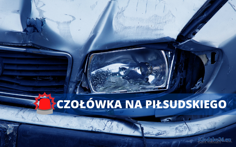 Nowa Ruda: Zderzenie czołowe dwóch pojazdów - Zdjęcie główne