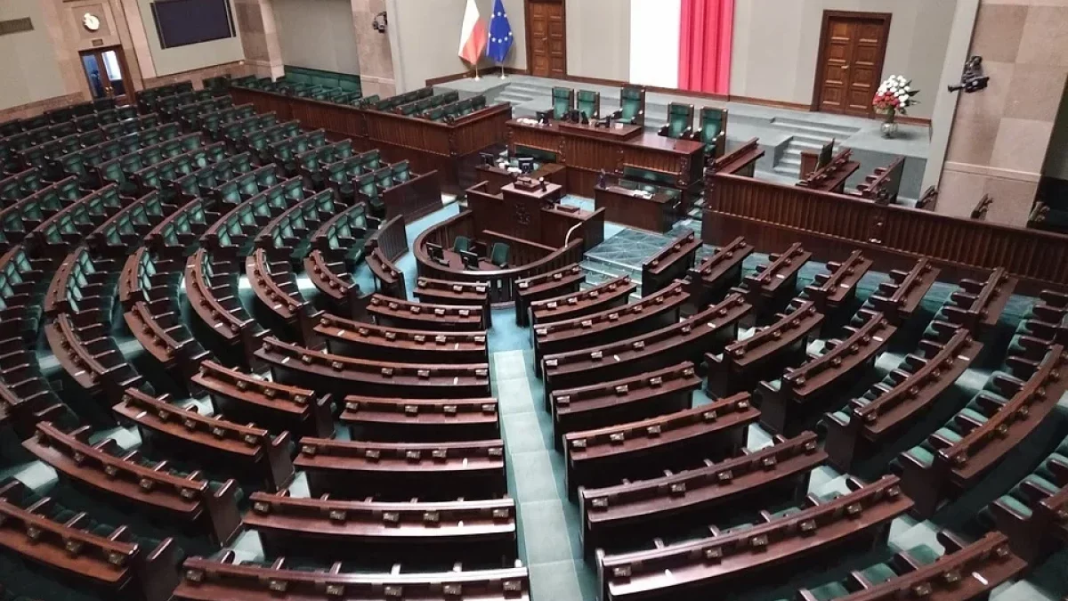 Kilometrówki, najem i taksówki [POLITYKA]