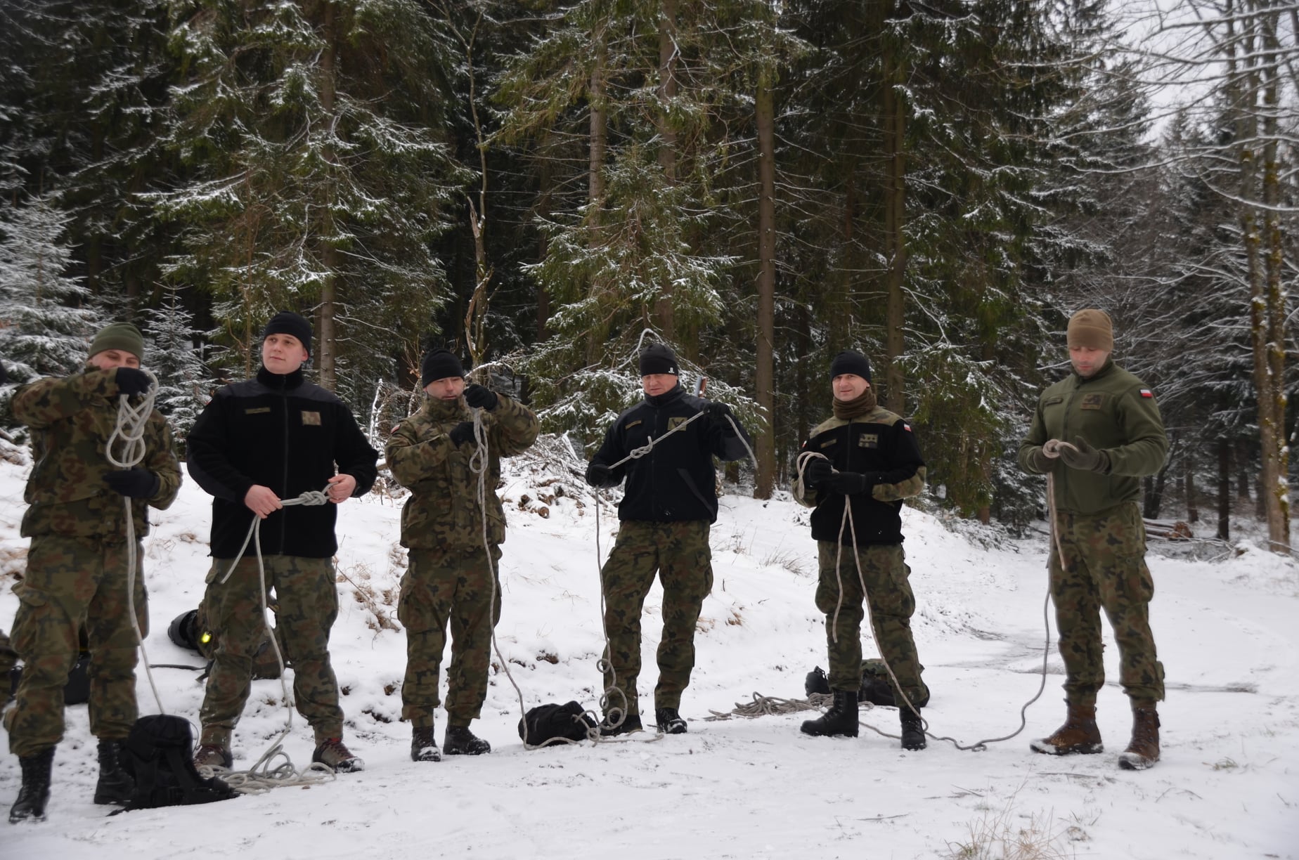 Duszniki-Zdrój: Żołnierze przez kilka dni intensywnie szkolili się ze wspinaczki 