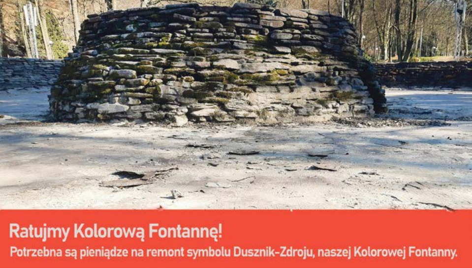 Ratują fontannę - Zdjęcie główne