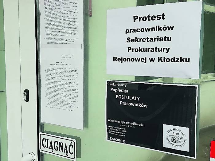 Prokuratury protestują - Zdjęcie główne