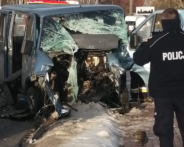 Nowa Ruda: Wypadek na ul. Sokola - 1 osoba ranna - Zdjęcie główne