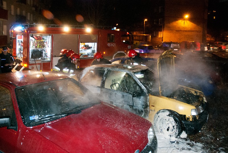 Kolejne spalone samochody w Kłodzku - Zdjęcie główne