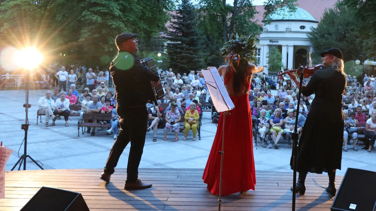 W Pałacu Gorzanów odbędzie się koncert Kapeli Zielonych Granic - Zdjęcie główne