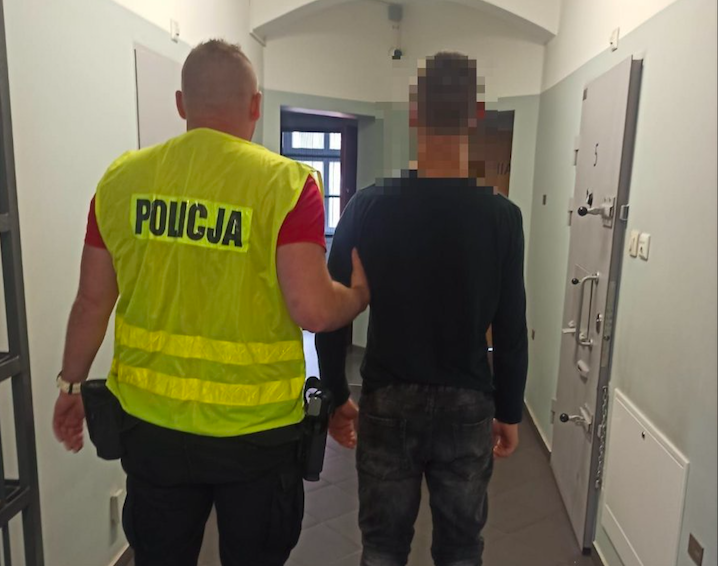 Polanica-Zdrój. Zatrzymano 22-latka, który spowodował wypadek - Zdjęcie główne