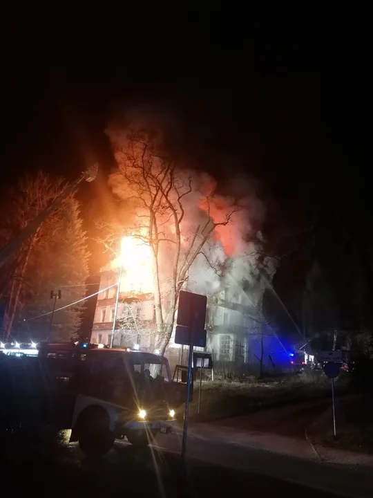 Lądek-Zdrój: Pożar pustostanu przy ul. Kościuszki