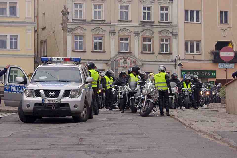 GALERIA: Motocykliści w natarciu - Zdjęcie główne