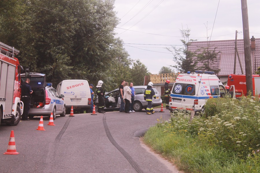 Wypadek w Krosnowicach - Zdjęcie główne