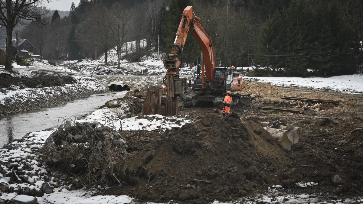 Odbudowa dróg i mostów w Powiecie Kłodzkim - Zdjęcie główne