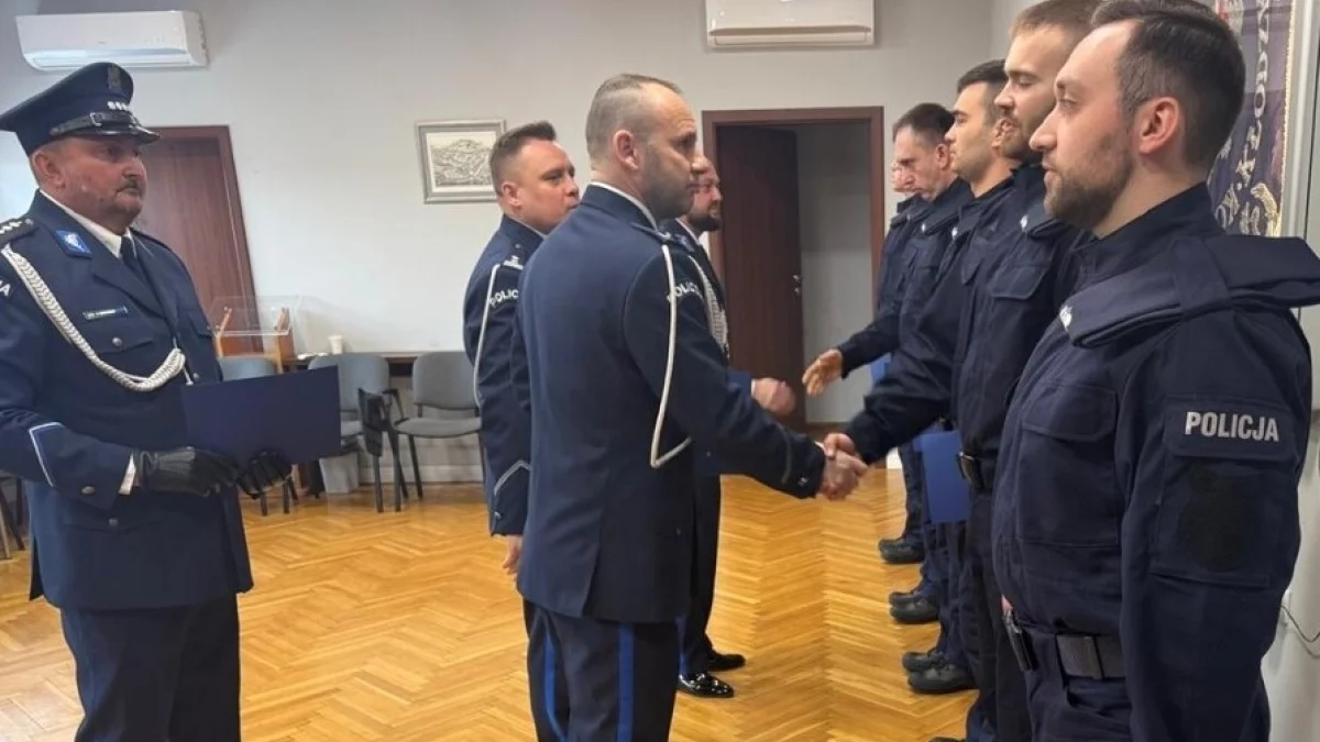 Ślubowanie nowych policjantów w Kłodzku [zdjęcia]