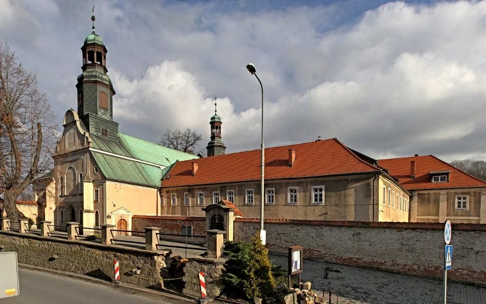 Kłodzko. Pożar u Klarysek - siostry zbierają na remont - Zdjęcie główne