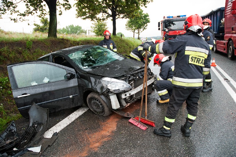 Kolejny tydzień pod znakiem wypadków drogowych - Zdjęcie główne