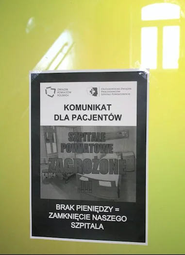 Kłodzko. Czarne plakaty w szpitalach - Zdjęcie główne