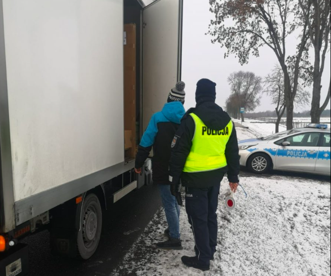 Kłodzko. Nasi policjanci na granicy z Białorusią - Zdjęcie główne