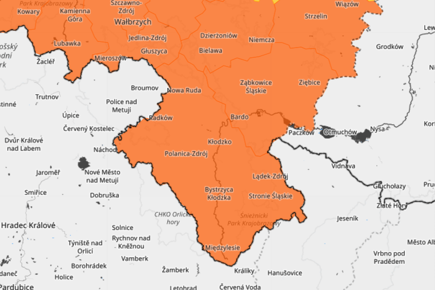 Powiat Kłodzki: Uwaga! Intensywne opady deszczu - Zdjęcie główne