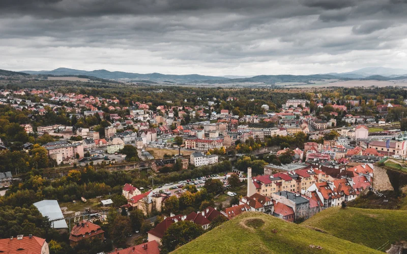 Do samorządów powiatu kłodzkiego trafią dziesiątki milionów złotych - Zdjęcie główne