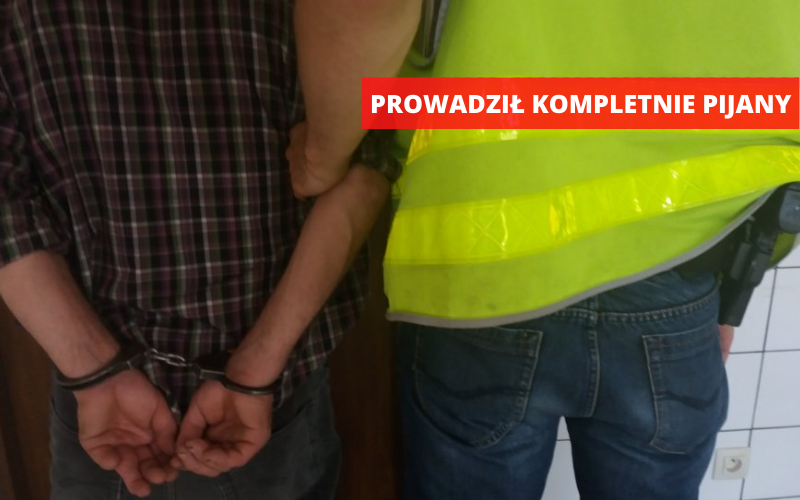 Kłodzko: Pijany kierowca staranował bramę i dwa samochody - Zdjęcie główne