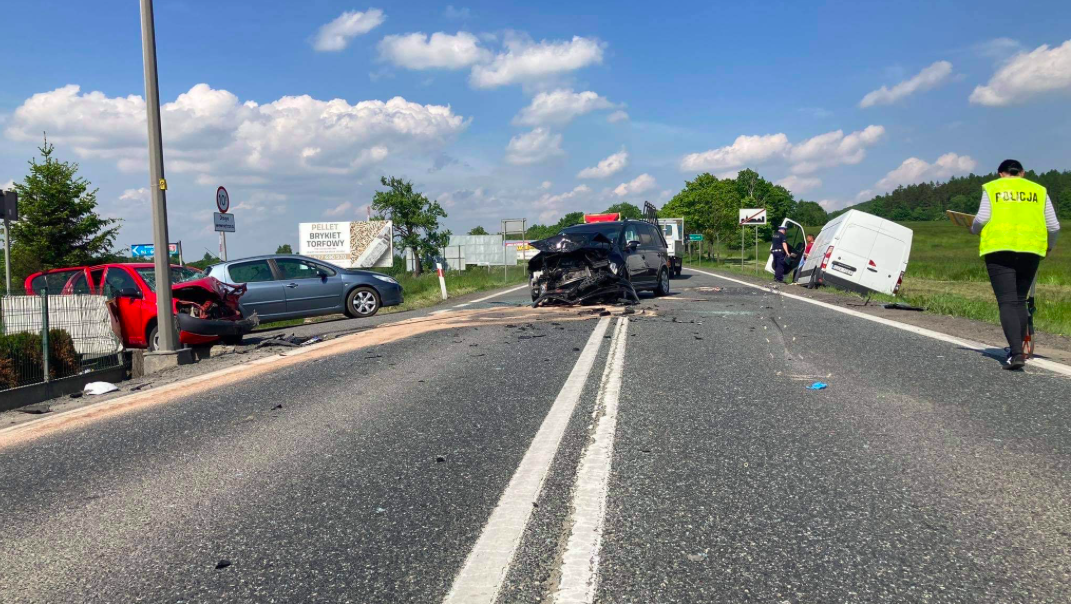 Boguszyn. Zderzyły się 4 auta. Są ranni - Zdjęcie główne