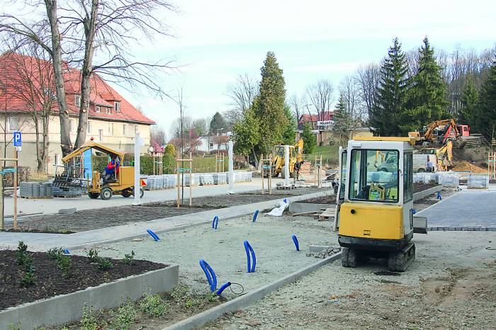 Parking pod choinkę - Zdjęcie główne