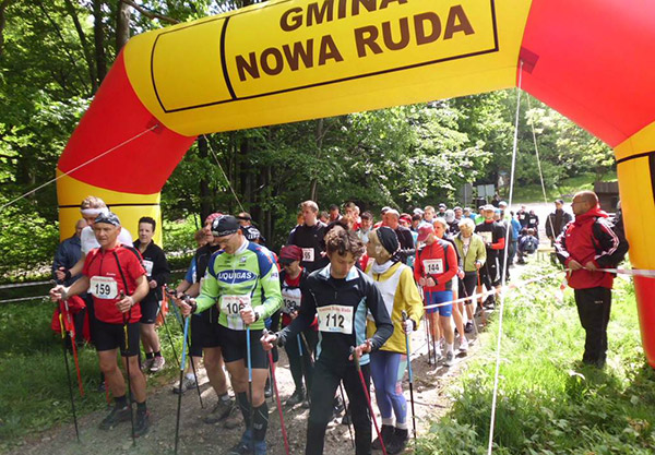 Gm. Nowa Ruda: Zawita Nordic Walking - Zdjęcie główne
