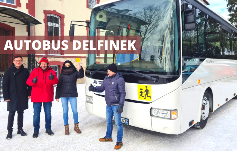 Kudowa-Zdrój: Nowy autobus szkolny po 20 latach - Zdjęcie główne