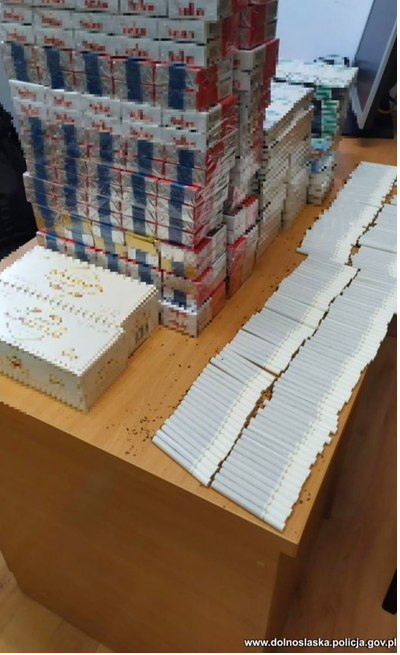 Nielegalne fajki - Zdjęcie główne