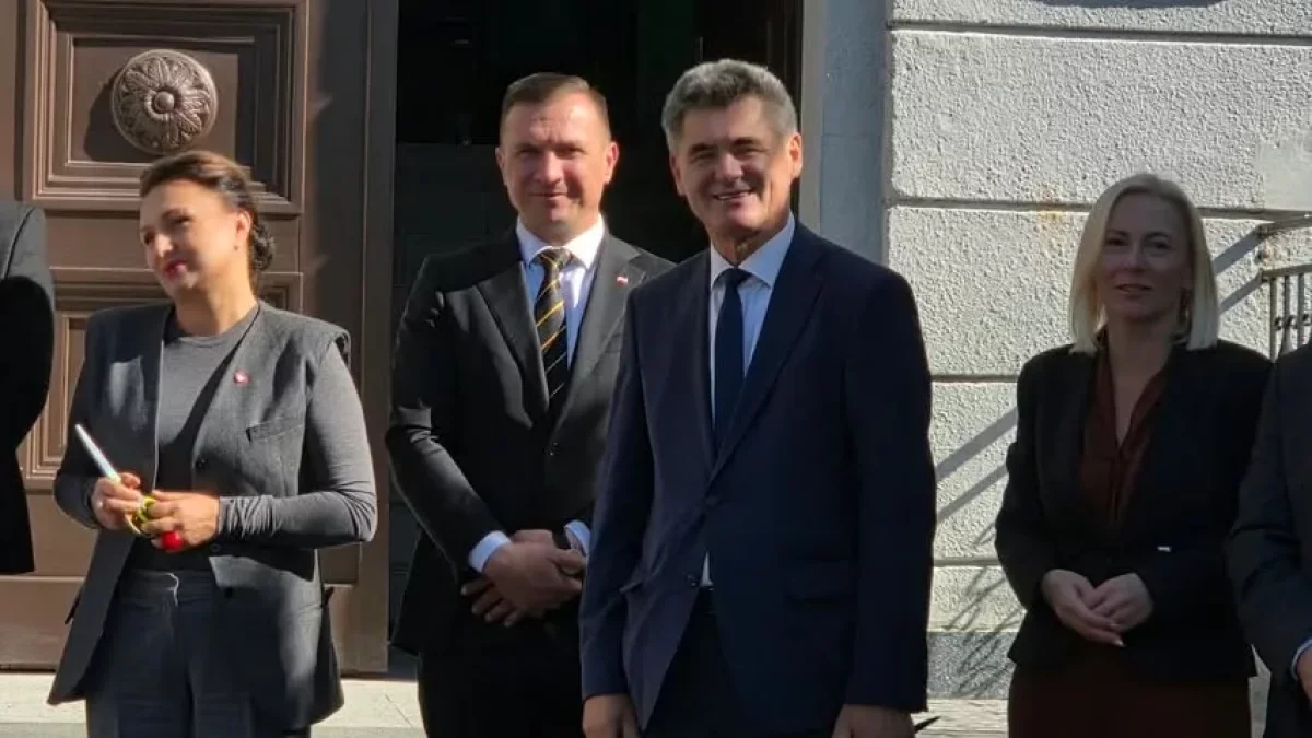 Powiat Ząbkowicki zakończył inwestycję za ponad 7,3 mln zł. Budynek ma być bardziej energooszczędny