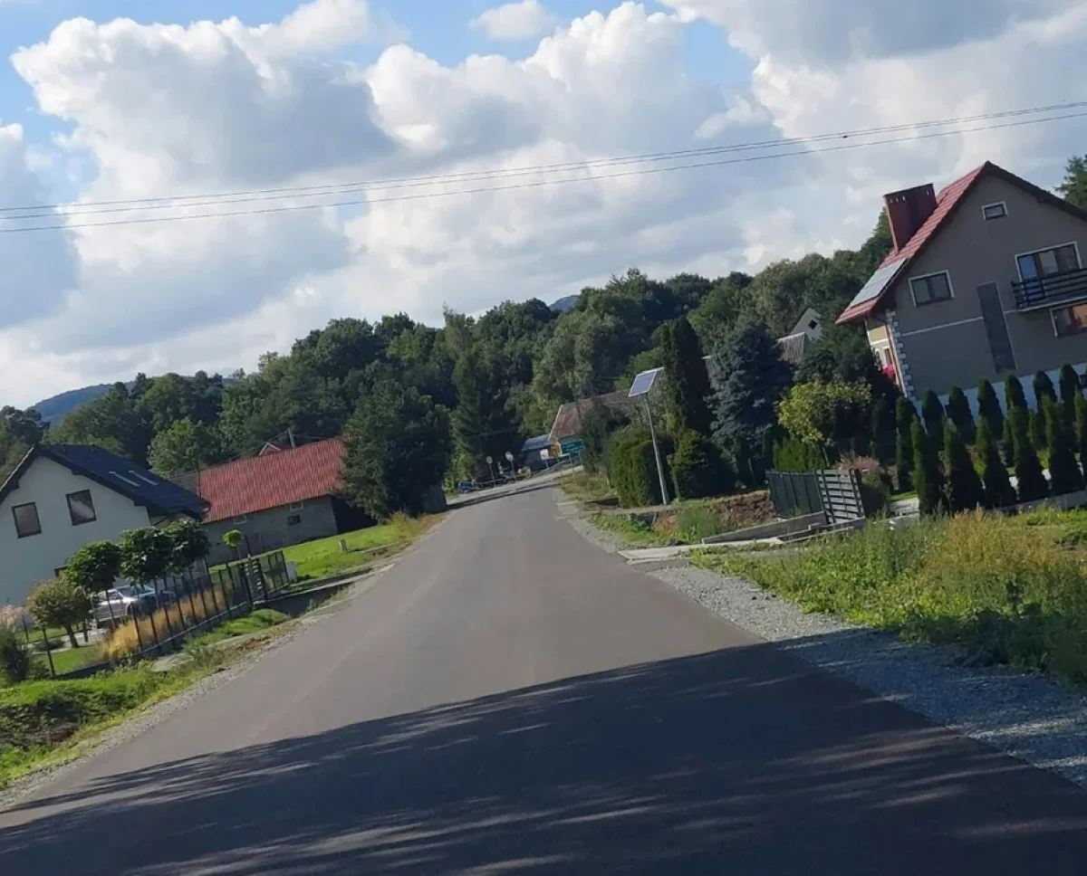 Droga Kamieniec–Ożary gotowa. Inwestycję zakończono 2,5 miesiąca przed terminem