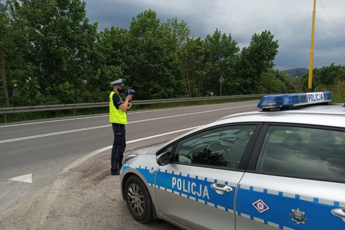 Powiat Kłodzki: Na naszych drogach nie jest bezpiecznie - policyjny raport - Zdjęcie główne