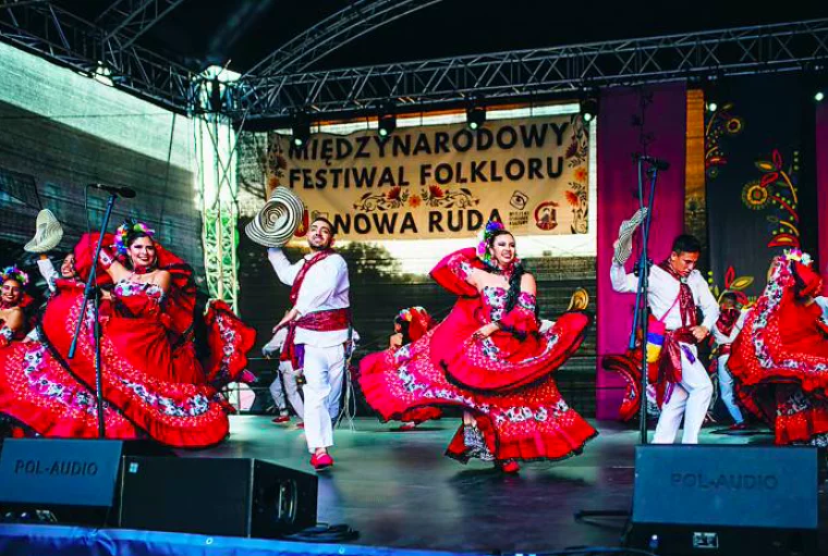 Nowa Ruda. Festiwal, który robi wrażenie - Zdjęcie główne