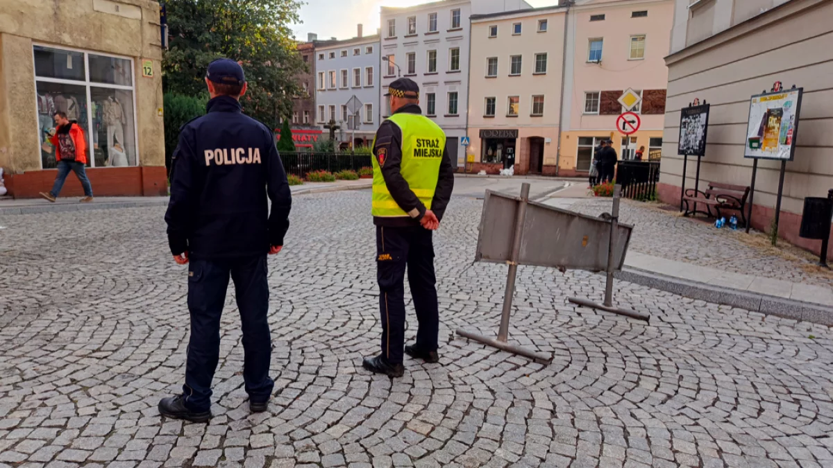 Ludwikowice Kłodzkie. Policja zamknęła drogę wojewódzką - Zdjęcie główne