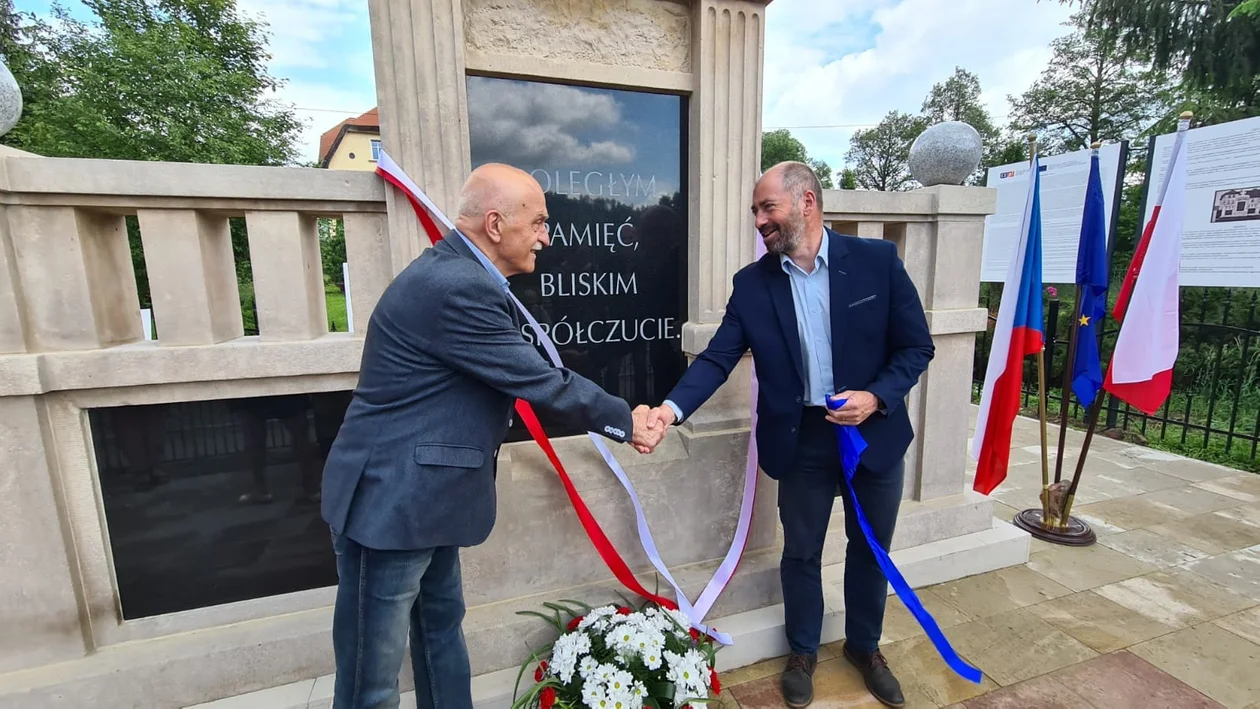 Ścinawka Średnia. W hołdzie ofiarom pierwszej wojny światowej - Zdjęcie główne