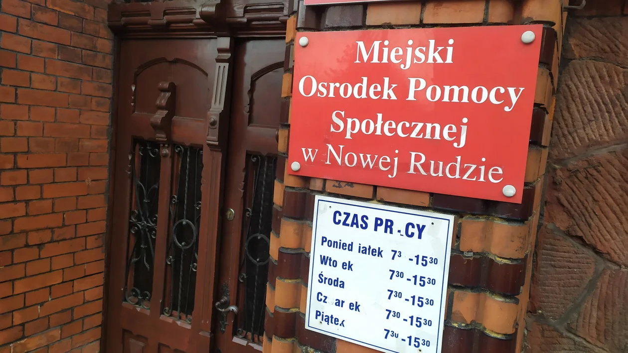 Nowa Ruda. Szukają kierownika Miejskiego Ośrodka Pomocy Społecznej - Zdjęcie główne