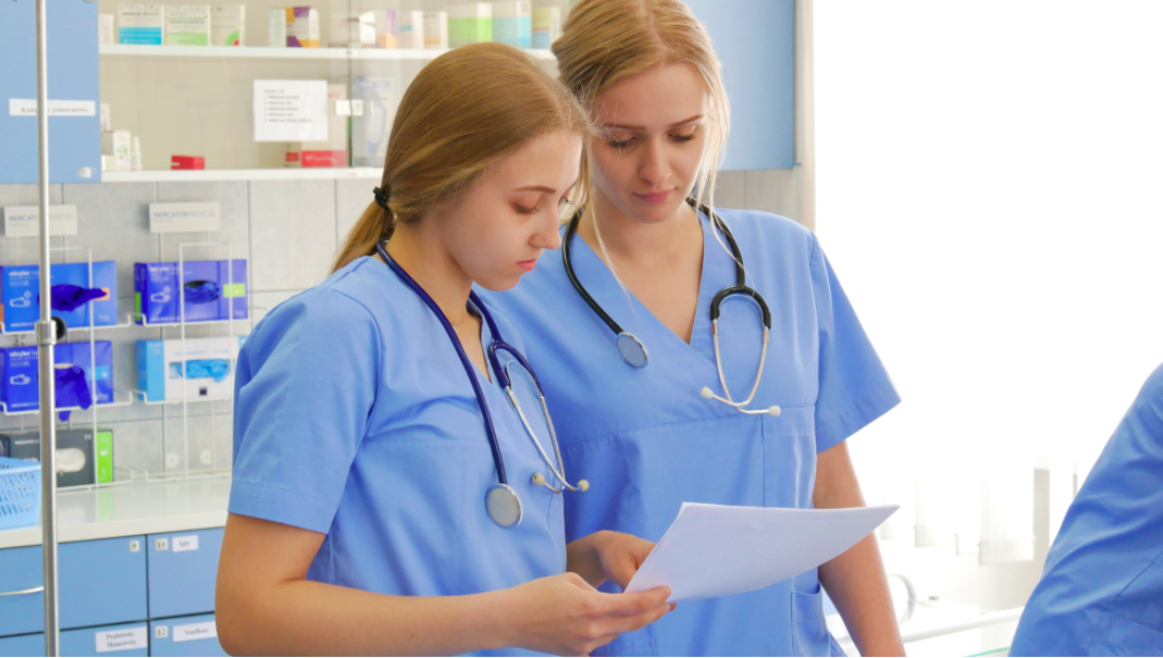 Od roku akademickiego 2015/2016 studenci pielęgniarstwa mogą kontynuować kształcenie na dwuletnich studiach magisterskich