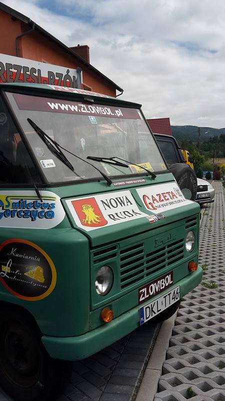 Pojadą w Złombolu  - Zdjęcie główne